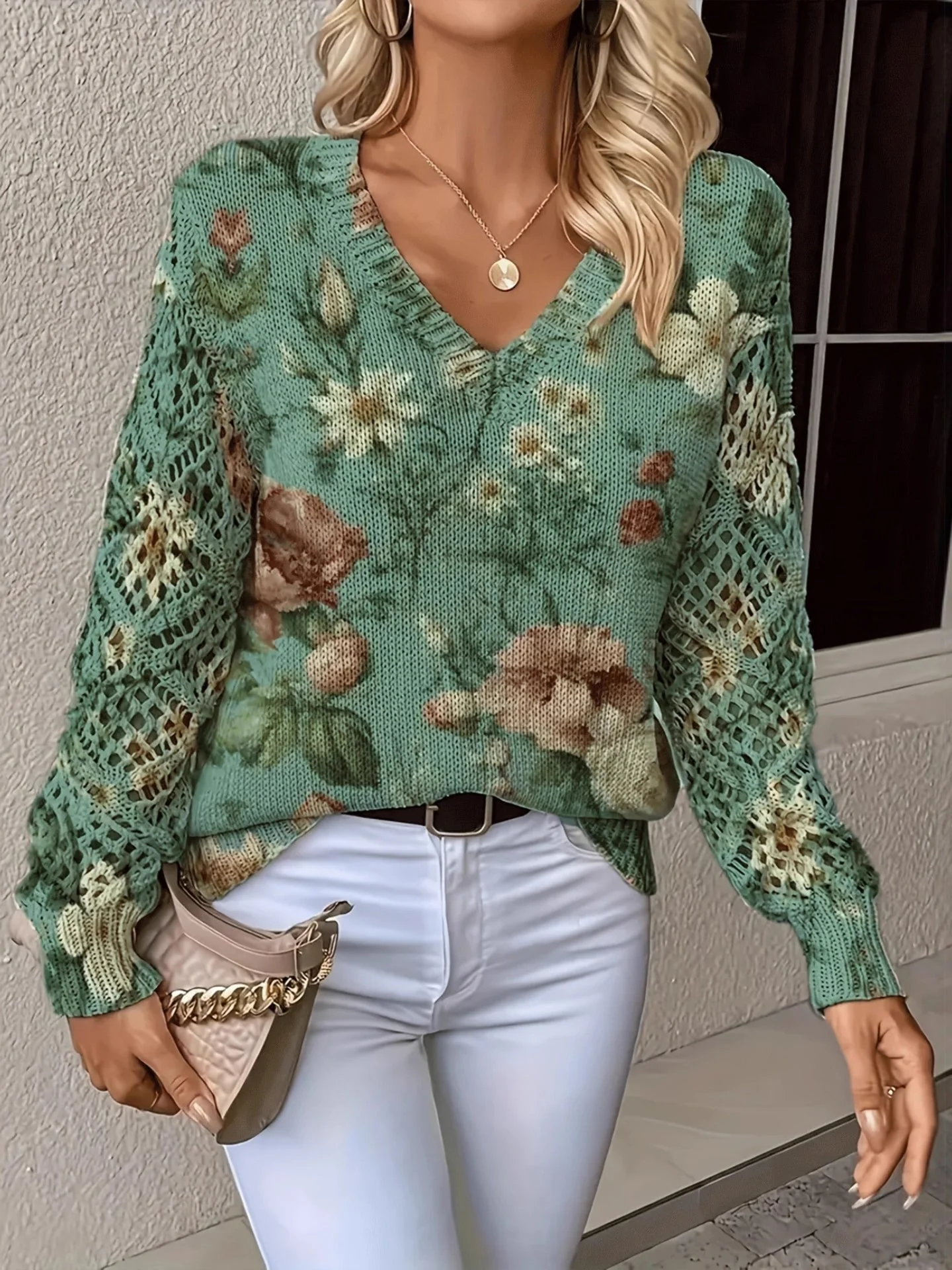 Berenice - Stylowy sweter z kwiatowym wzorem dla kobiet - Image 8