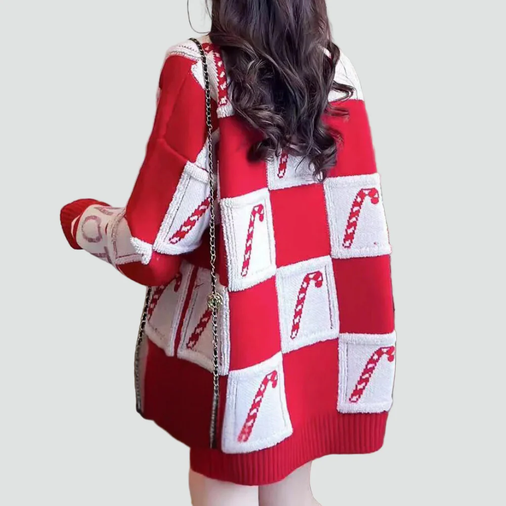 Ceri - Damski świąteczny sweter oversize z motywem lasek cukrowych - Image 5