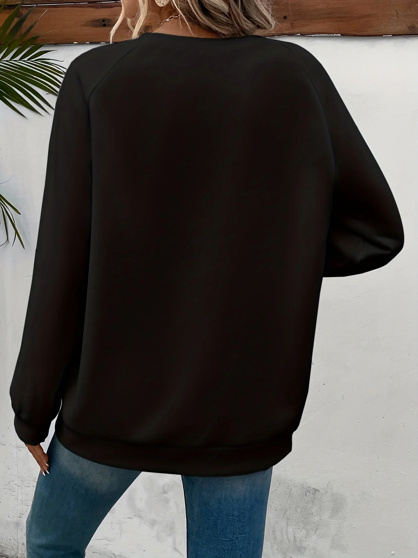 Darcy - Damska Sweter Codzienny | Motyw Serca - Image 10