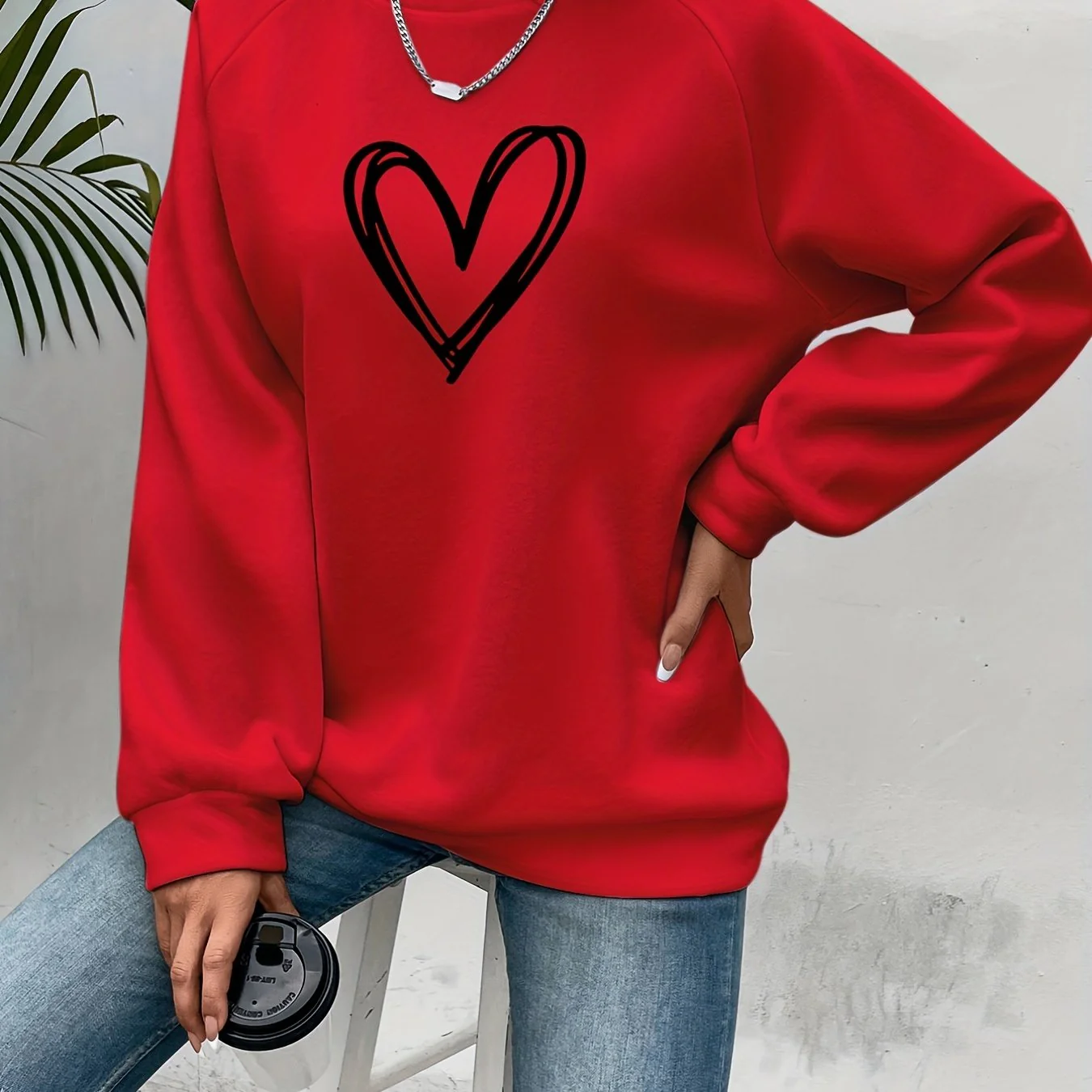 Darcy - Damska Sweter Codzienny | Motyw Serca - Image 11