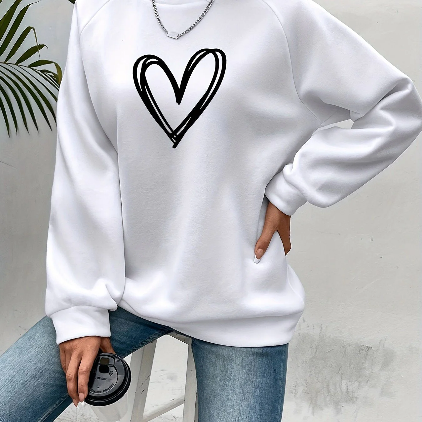 Darcy - Damska Sweter Codzienny | Motyw Serca - Image 14