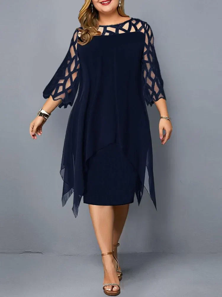 Hattie - Elegancka sukienka plus size z szyfonową warstwą i ażurowymi rękawami - Image 2