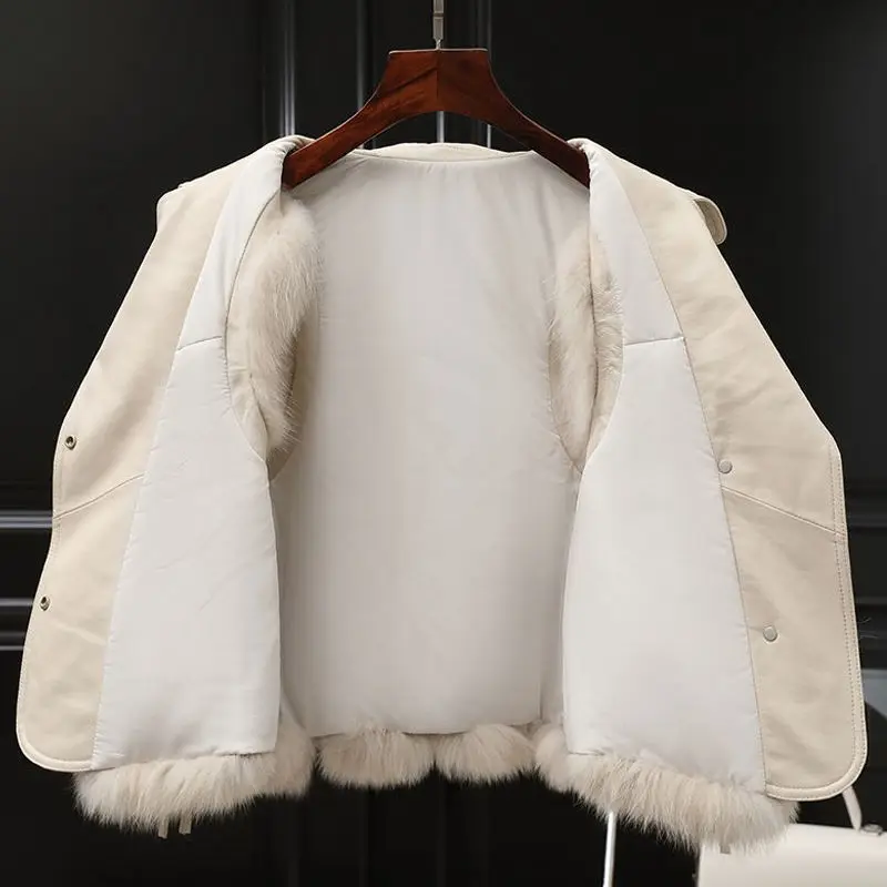 Hester - Emora Nova I Elegancka luksusowa kamizelka damska z futerkiem i skórą - Image 3