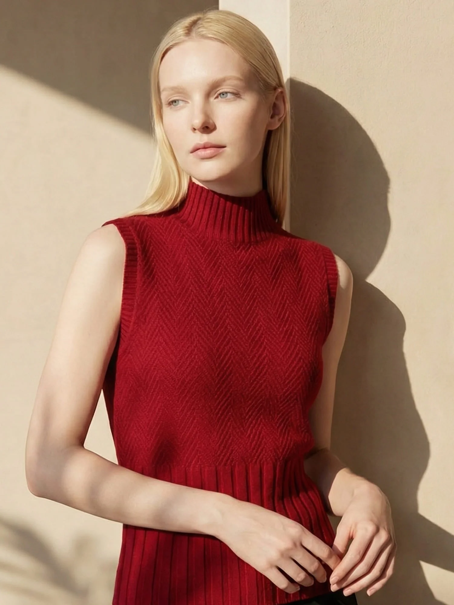 Rose | Dzianinowy top damski Brienna w wygodnym, codziennym stylu
