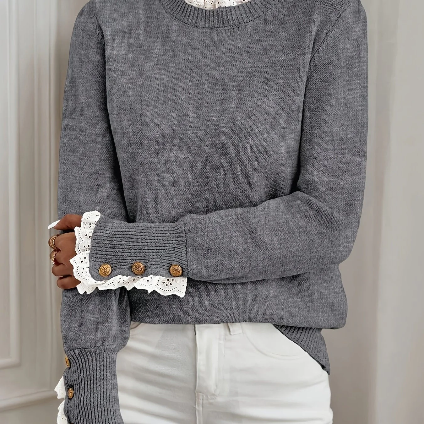 Venus – elegancki damski sweter z koronką – jesień/zima - Image 4