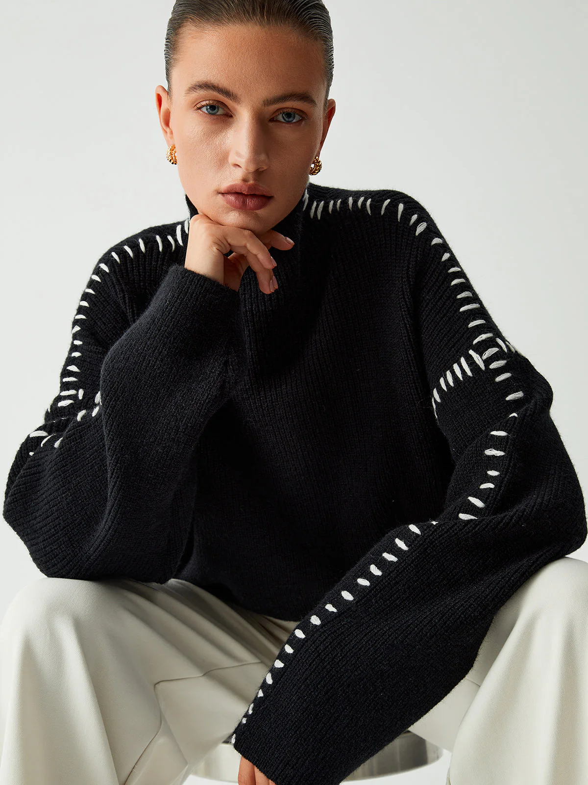 Viola – Duży sweter z wysokim kołnierzem - Image 6